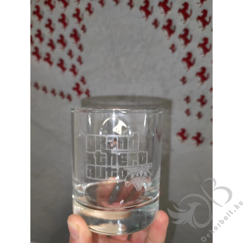 Whiskys pohár egy  lövéssel - G-Shot - GTA 5 Logóval gravírozva